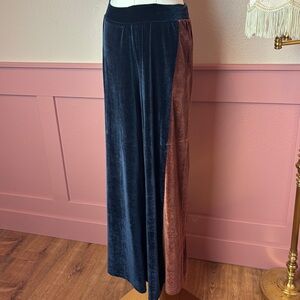 UO Silence + noise velvet boho y2k blue & orange straight leg pants sz xs